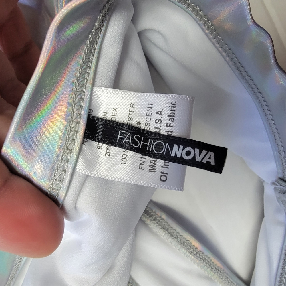 Iridescent Bikini - Picture 9 of 13